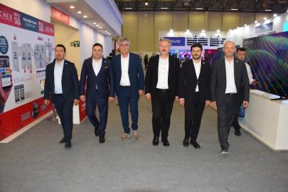 Başkan Yalçın: "Sanayicimiz yenilikçi vizyonunu ZUCHEX fuarında bir kez daha kanıtladı"