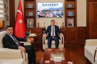 Bayburt Defterdarı Gönültaş görevine başladı