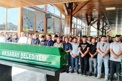 Beşinci kattan düşerek hayatını kaybeden genç kız son yolculuğuna uğurlandı