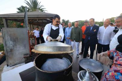 Bodrum sahilinde Çorum lezzetleri şöleni yaşandı