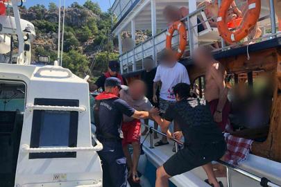 Boğulma tehlikesi yaşayan bir kişi Sahil Güvenlik tarafından denizden tahliye edildi