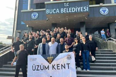 Buca Belediyesinin 7 aydır maaş ödemediği çalışanlar: "Çaresiz durumdayız"