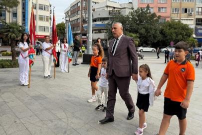 Burhaniye’de İlköğretim Haftası törenlerle kutlandı