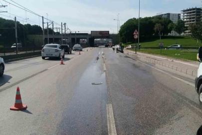 Bursa’da yola dökülen kimyasal madde paniğe sebep oldu, trafik kilitlendi