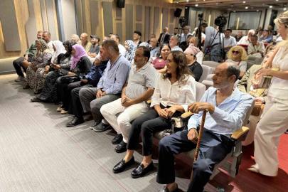 CHP İstanbul İl Başkanı Gürsel Tekin: "Cumhuriyet Halk Partisi belediyelerine dokunmanın çok kolay olmayacağını herkes bilecektir"