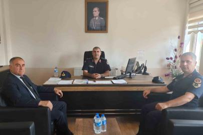 Çivril’de jandarma öğrenci güvenliği için sahada