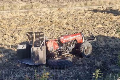 Çorum’da minibüsün çarptığı traktör şarampole yuvarlandı: 1 ölü, 1 yaralı