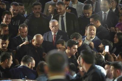 Cumhurbaşkanı Erdoğan’a Samsun’da vatandaşlardan sevgi gösterisi