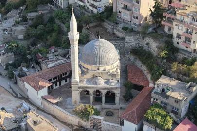 Depremde hasar alan 5 cami yeniden ibadete açılıyor