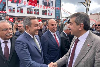 Dere: "Sungurlu’nun geleceğine yapılan yatırım, Türkiye’nin geleceğine yapılan yatırımdır"