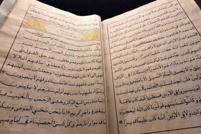 Dünyanın en büyük ikinci el yazması Kur’an-ı Kerim’i dikkat çekiyor