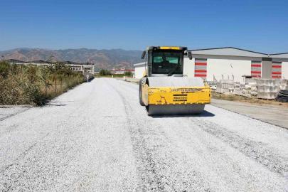 Efeler Belediyesi’nden ASTİM ve Tepecik’e 15 bin metrekare asfalt