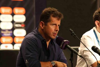 Emre Belözoğlu: "Futbol, anları çok doğru oynamanız gereken bir oyun"