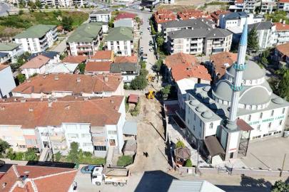 Erenler’in 15 sokağında asfalt çalışmalarına başlandı