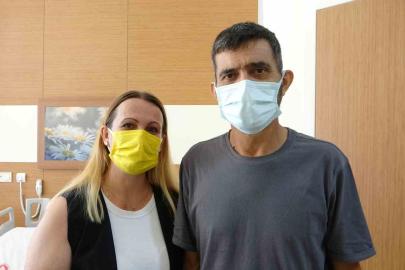 Eşinin böbreği ile hayata tutundu