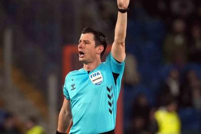 Fenerbahçe - Beşiktaş derbisini Halil Umut Meler yönetecek