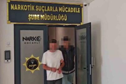 Fırının alt bölümünden uyuşturucu ve 65 bin lira çıktı
