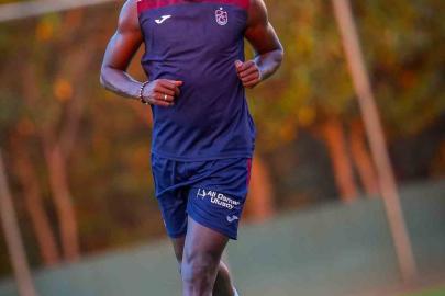Franculino Dju, Trabzonspor’un 209. yabancı oyuncusu oldu