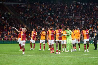 Galatasaray, Trendyol Süper Lig’de haftayı lider tamamladı