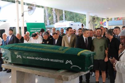 Gemi faciasında hayatını kaybeden Reyhan Verim Mersin’de toprağa verildi