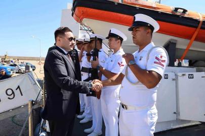 Gökçeada Kaymakamı Osman Acar’dan Sahil Güvenlik Botu ‘TCSG-91’de inceleme