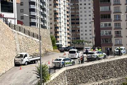 Gümüşhane’de direksiyon başında fenalaşan sürücü hayatını kaybetti