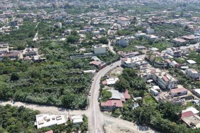 HBB’den Samandağ Sutaşı’nda 1,1 kilometrelik yolda beton asfalt çalışması