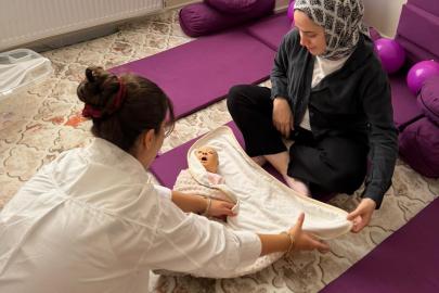 Hisarcık’ta "Her Gebeye Bir Ebe" uygulamasıyla annelik yolculuğu yakından takip ediliyor