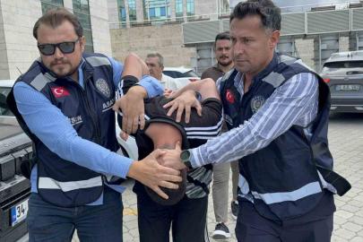 İçinde husumetlisi var zannedip boş araca kurşun yağdırdı