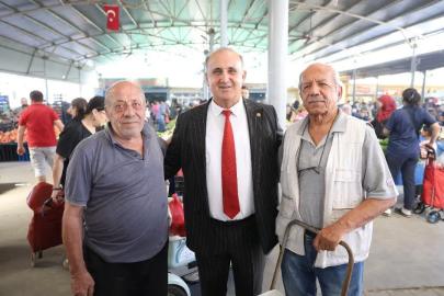 İncirliova Belediye Başkanı Kaya, pazar esnafı ve vatandaşlarla buluştu