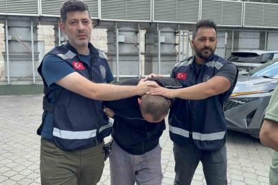 İş arkadaşını falçatayla ağır yaraladı