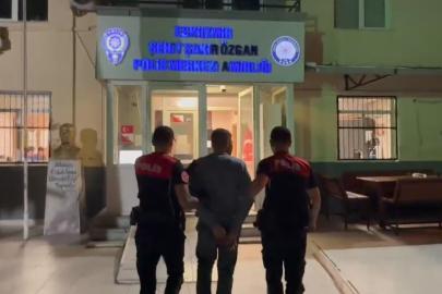 İzmir’de 21 yıl kesinleşmiş hapis cezasıyla aranan şahıs yakalandı