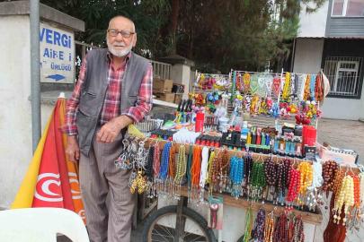 İzmirli Nuri dede Burhaniye de şifa buldu
