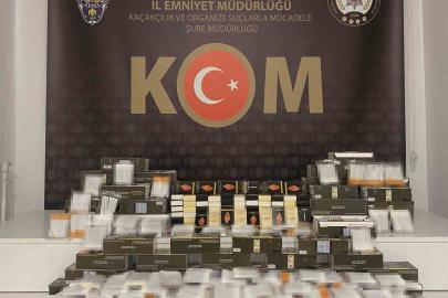 İzmit’te 21 bin 500 adet doldurulmuş makaron ele geçirildi