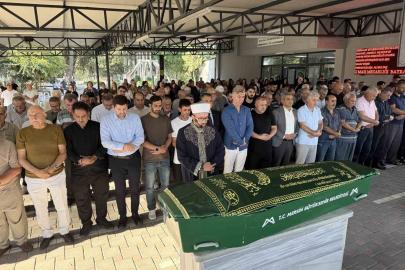 Kahvehanedeki silahlı saldırıda hayatını kaybeden antrenör son yolculuğuna uğurlandı