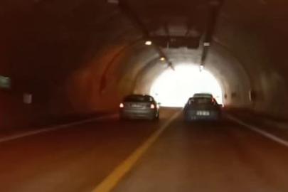 Karabük’te tünelde tehlikeli sollama kameraya yansıdı