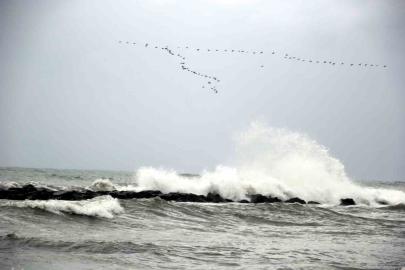 Karadeniz’de fırtına uyarısı: Rüzgar 75 kilometreye ulaşacak