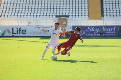 Karşıyaka, 5 sezon sonra lige mağlubiyetle başladı