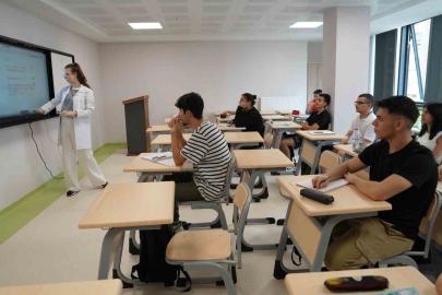 Kartal Belediyesi’nin eğitim desteği meyvelerini verdi