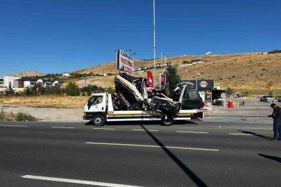 Kayseri’de yolcu otobüsü ile minibüs çarpıştı: 3 yaralı