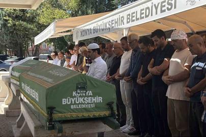 Kazada hayatını kaybeden yaşlı çift son yolculuklarına uğurlandı