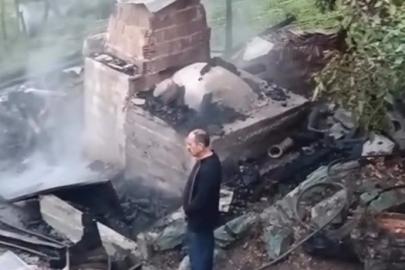 Köy fırınında çıkan yangını itfaiye söndürdü
