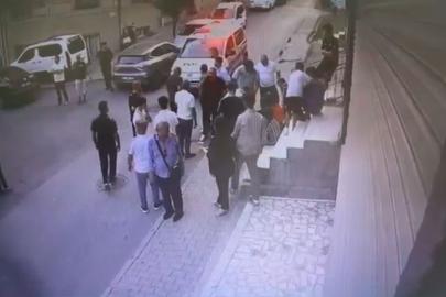 Küçükçekmece’de biri çocuk iki kişinin silahla yaralandığı anların güvenlik kamerası görüntüleri ortaya çıktı