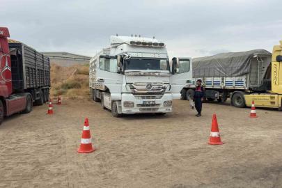 Kullandığı tırın içinde ölü bulundu