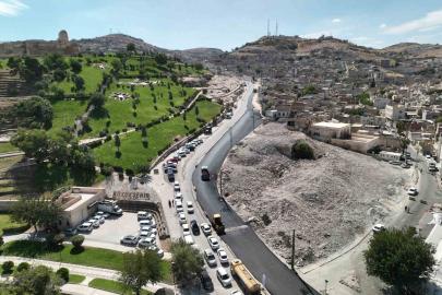 Kültür ve turizm yolunda sıcak asfalt çalışması başladı
