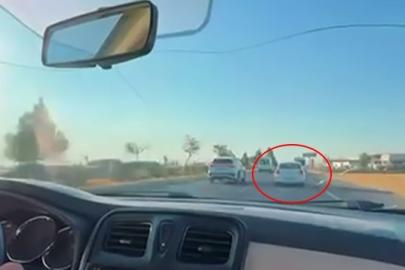 Makas atan sürücü trafiği tehlikeye attı