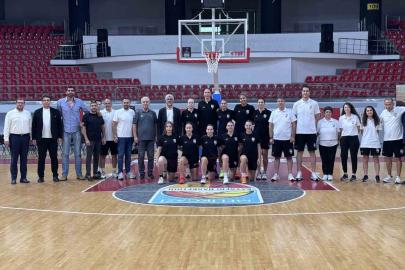 Melikgazi Kayseri Basketbol ile Memorial Kayseri Hastanesi sponsorluk anlaşması imzaladı