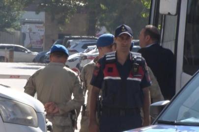 Menderes’teki rüşvet operasyonunda çarpıcı detaylar: Ruhsat pazarlığında 250 bin dolar ve poşet dolusu para