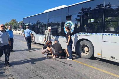 Menteşe’de motosiklet yayaya çarptı: 1 yaralı