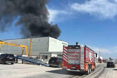 Mersin’de fabrika yangını